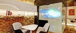 Showroom, ve kterém se žije. Zabydlete se a užívejte si to nejlepší z rukou architektů! photo